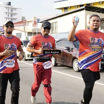 Runner Photo 6028260