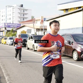 Runner Photo 6028268
