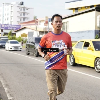 Runner Photo 6028326