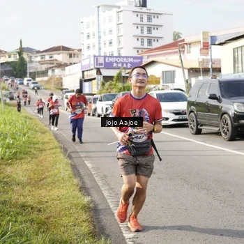 Runner Photo 6028336