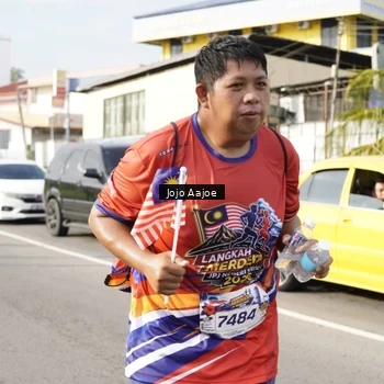 Runner Photo 6028354