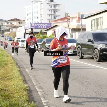 Runner Photo 6028359