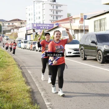 Runner Photo 6028382