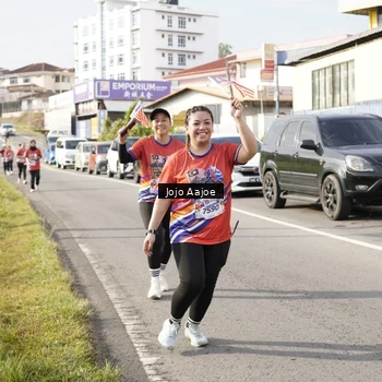 Runner Photo 6028385