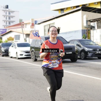Runner Photo 6028423