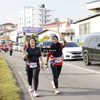 Runner Photo 6028470
