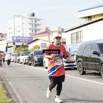 Runner Photo 6028494