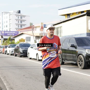 Runner Photo 6028498
