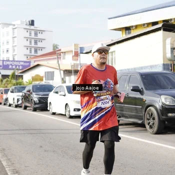 Runner Photo 6028499