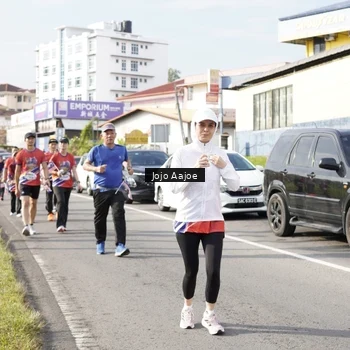Runner Photo 6028503