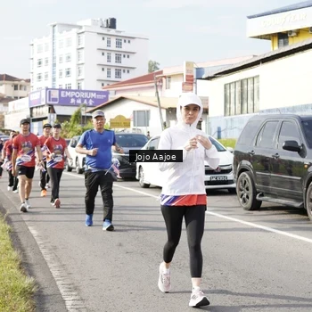 Runner Photo 6028505