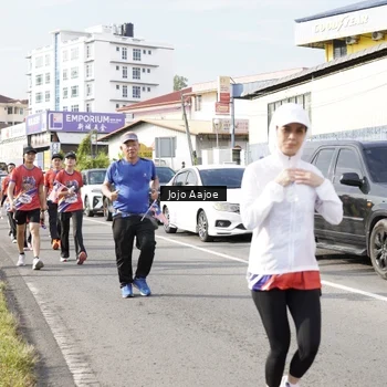 Runner Photo 6028517