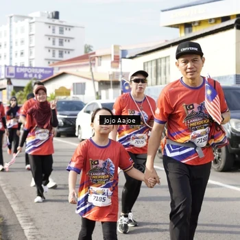 Runner Photo 6028542