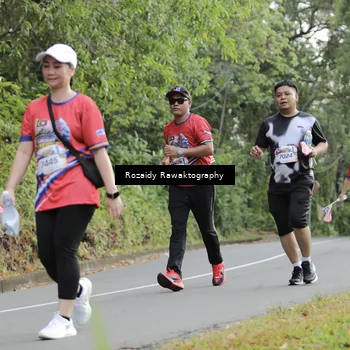 Runner Photo 6028584