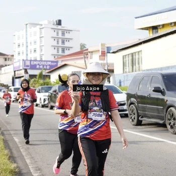 Runner Photo 6028591