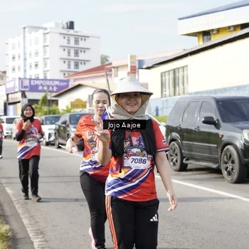 Runner Photo 6028594