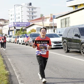 Runner Photo 6028605