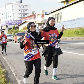 Runner Photo 6028636