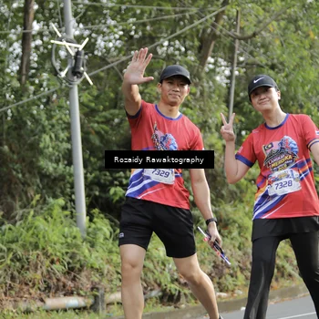 Runner Photo 6028652