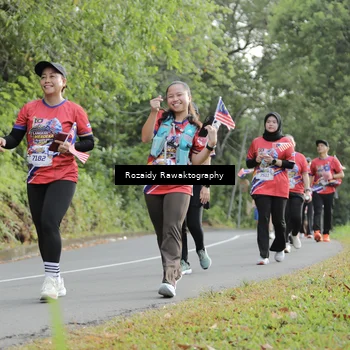 Runner Photo 6028663