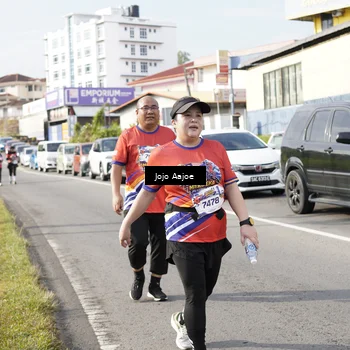 Runner Photo 6028670