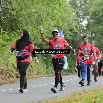 Runner Photo 6028675