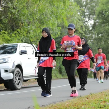 Runner Photo 6028681