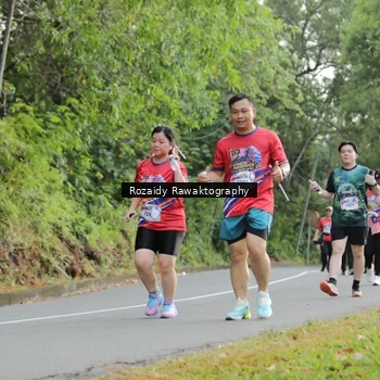 Runner Photo 6028685