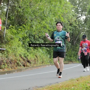 Runner Photo 6028687