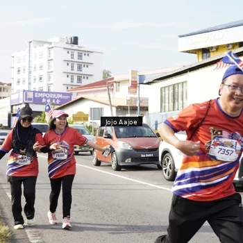Runner Photo 6028700