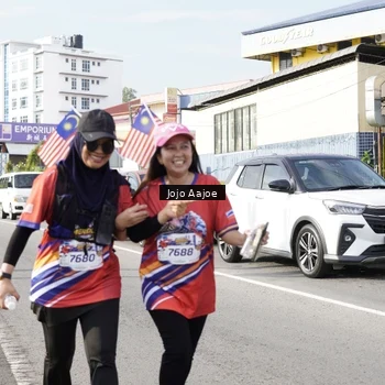 Runner Photo 6028711