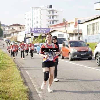 Runner Photo 6028715