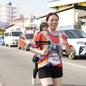 Runner Photo 6028735
