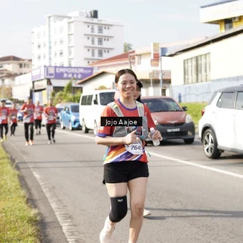 Runner Photo 6028736