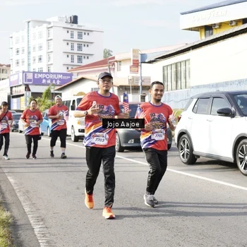 Runner Photo 6028738
