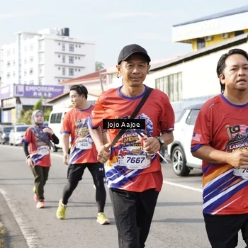 Runner Photo 6028766