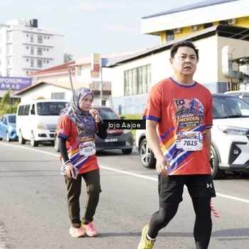 Runner Photo 6028768