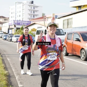 Runner Photo 6028880