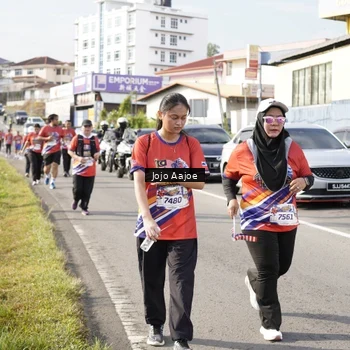 Runner Photo 6028894