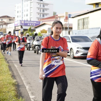 Runner Photo 6028914