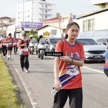Runner Photo 6028923