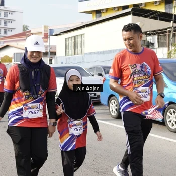 Runner Photo 6028955