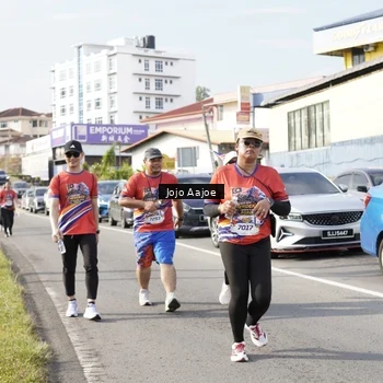 Runner Photo 6028973