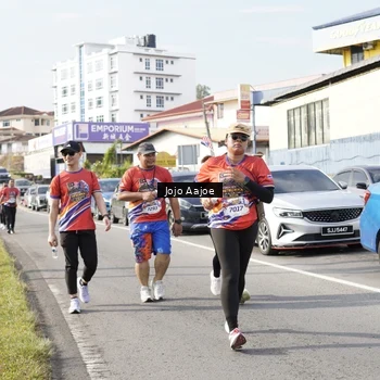 Runner Photo 6028974