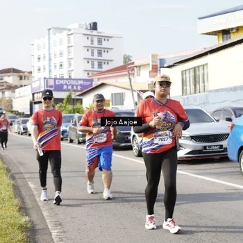 Runner Photo 6028975