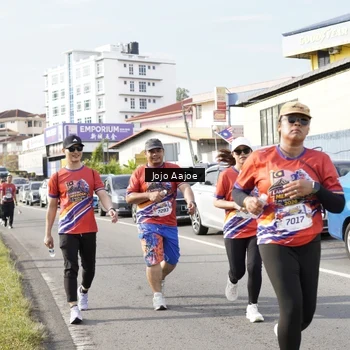 Runner Photo 6029005