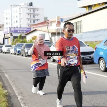 Runner Photo 6029048