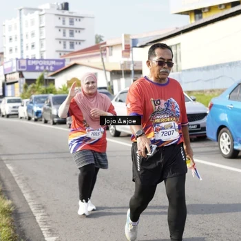 Runner Photo 6029060