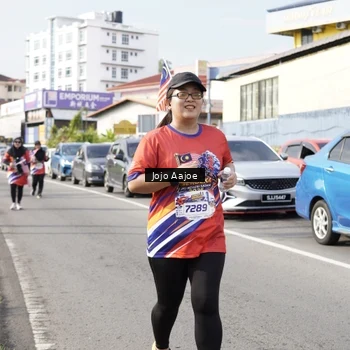 Runner Photo 6029072