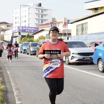Runner Photo 6029075
